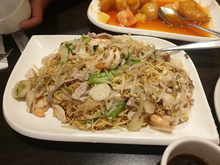 Yan Yan Chinese Cuisine 6