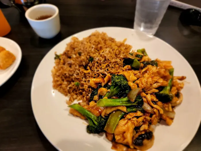 Yan Yan Chinese Cuisine 4