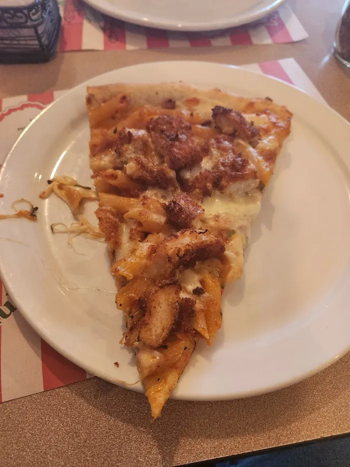 Leo's Italian Restaurant & Pizzeria Cornwall 2