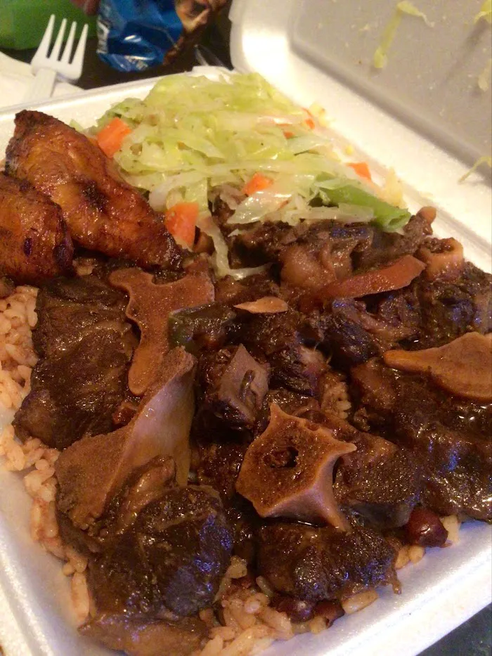 Eddy's Jerk Center 7