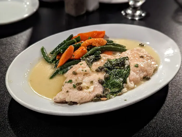 Dante's Italian Restaurant 4