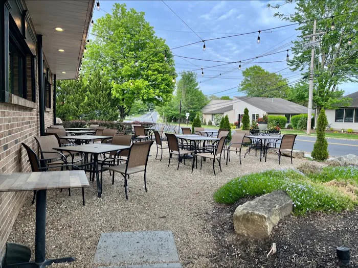 Dante's Italian Restaurant 6