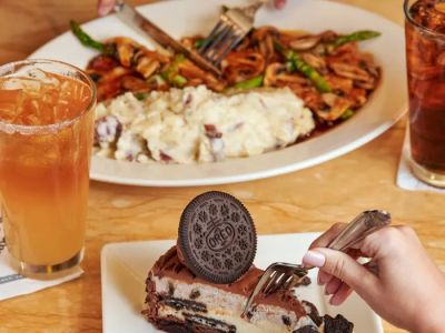 The Cheesecake Factory 0