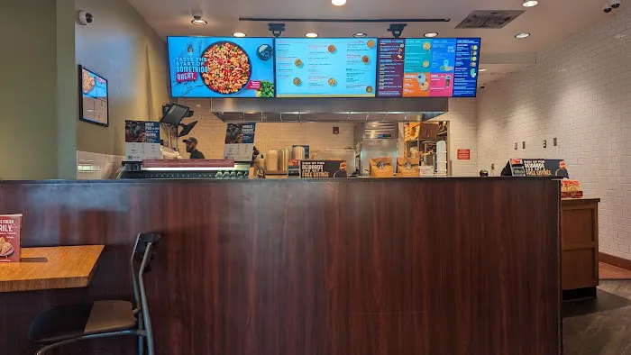 Noodles and Company 0