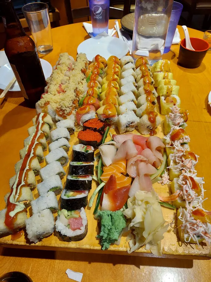 Sakura Nami Japanese Restaurant - All You Can Eat 7
