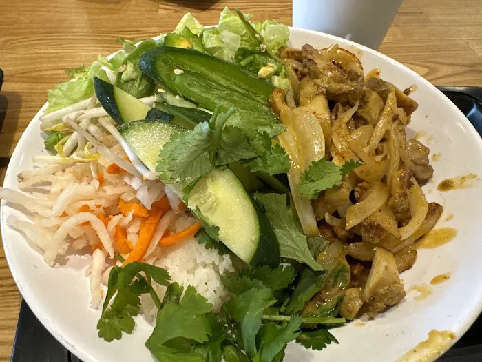 Lotus Banh Mi - Oakbrook 7