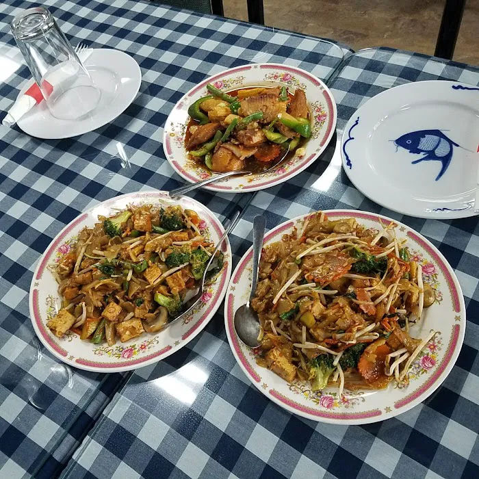 Spicy Thai Lao Restaurant 6