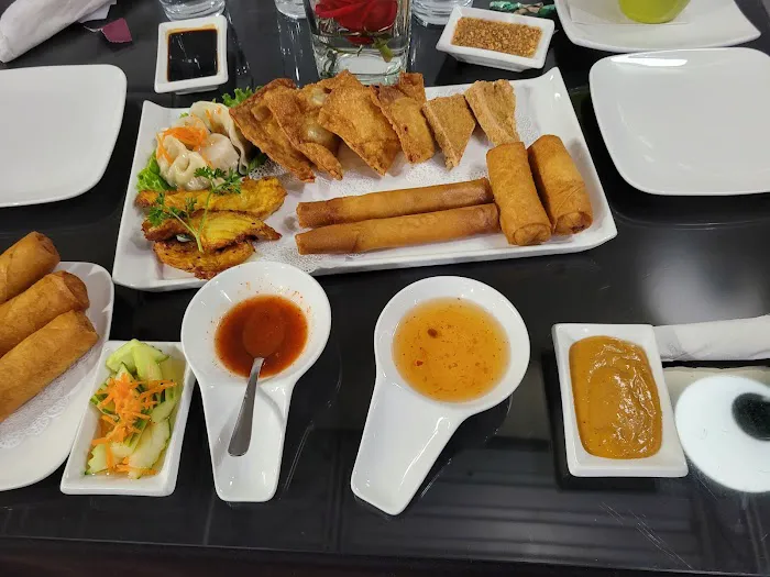 Bree Thai Restaurant 6