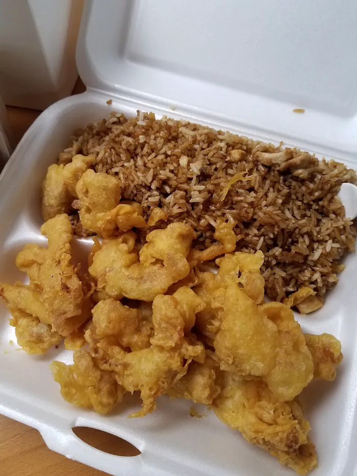Golden Kitchen Chinese Restaurant 3