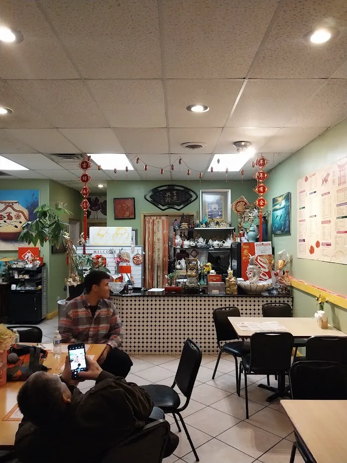 Golden Kitchen Chinese Restaurant 9
