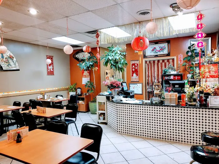 Golden Kitchen Chinese Restaurant 4