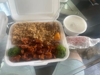 Lucky Star Chinese Restaurant 0