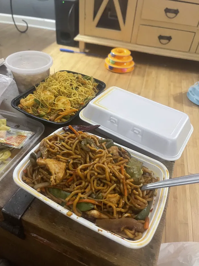 Lucky Star Chinese Restaurant 2