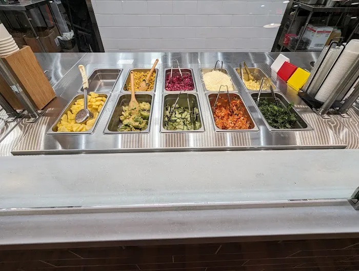 BIBIBOP Asian Grill 8