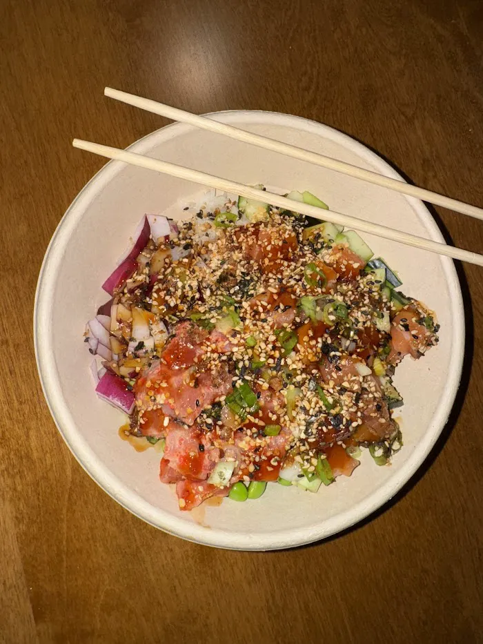 Poke Cafe 9