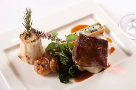 Riverfront Grill at Hilton Northbrook