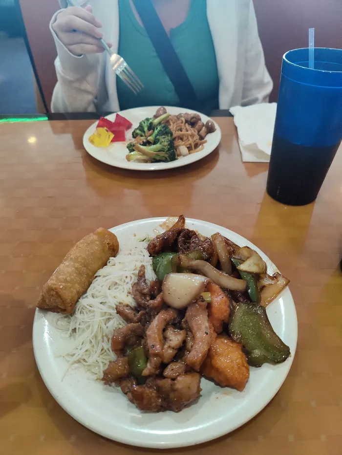 Empire Buffet 4