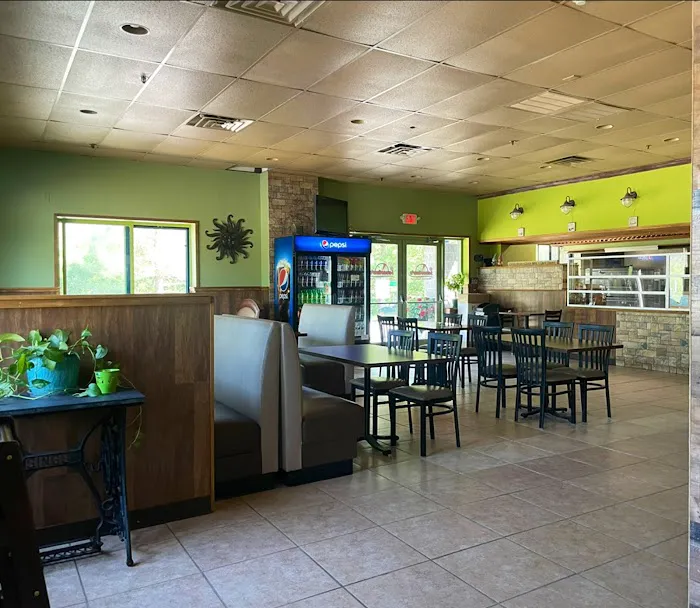 Pecorino's Pizzeria 5