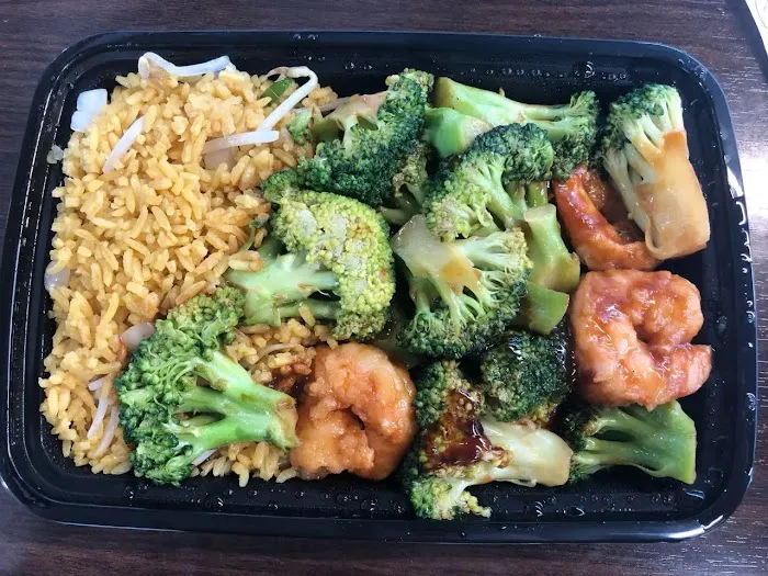 Lucky Fortune Kitchen 4