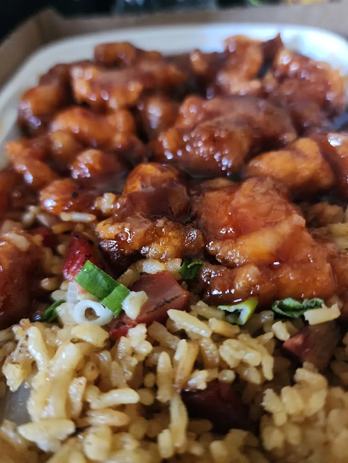 Ming's House Chinese Food 5