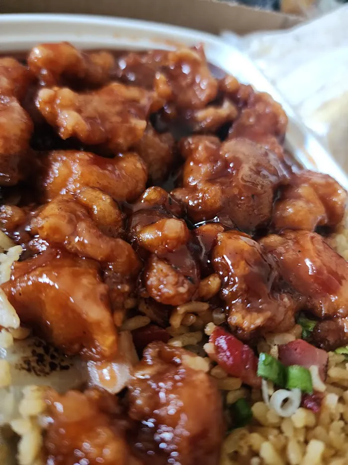 Ming's House Chinese Food 3