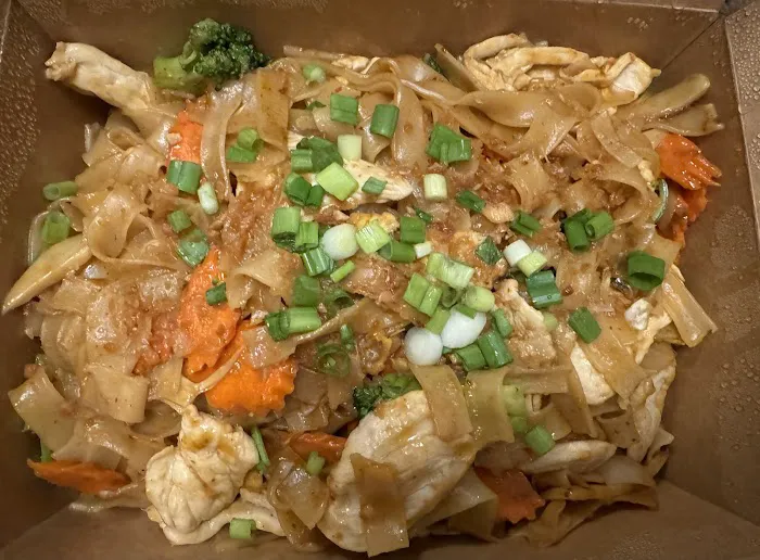 Fat Dragon Thai Food and Boba Smoothies 2
