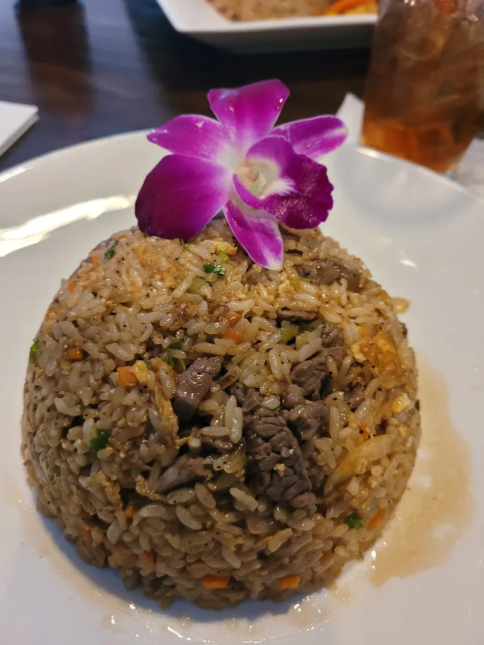 Sam's Sushi Bistro 10