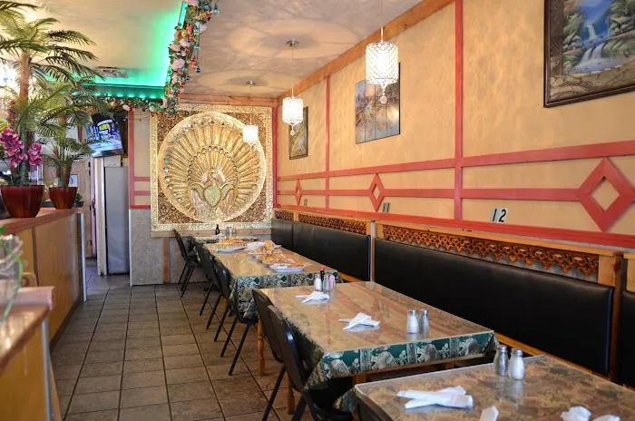 Thai Hut Garden 2 5