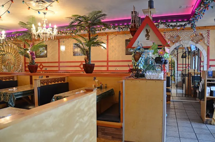 Thai Hut Garden 2 6