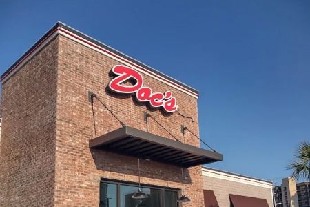 Doc’s Seafood and Steaks