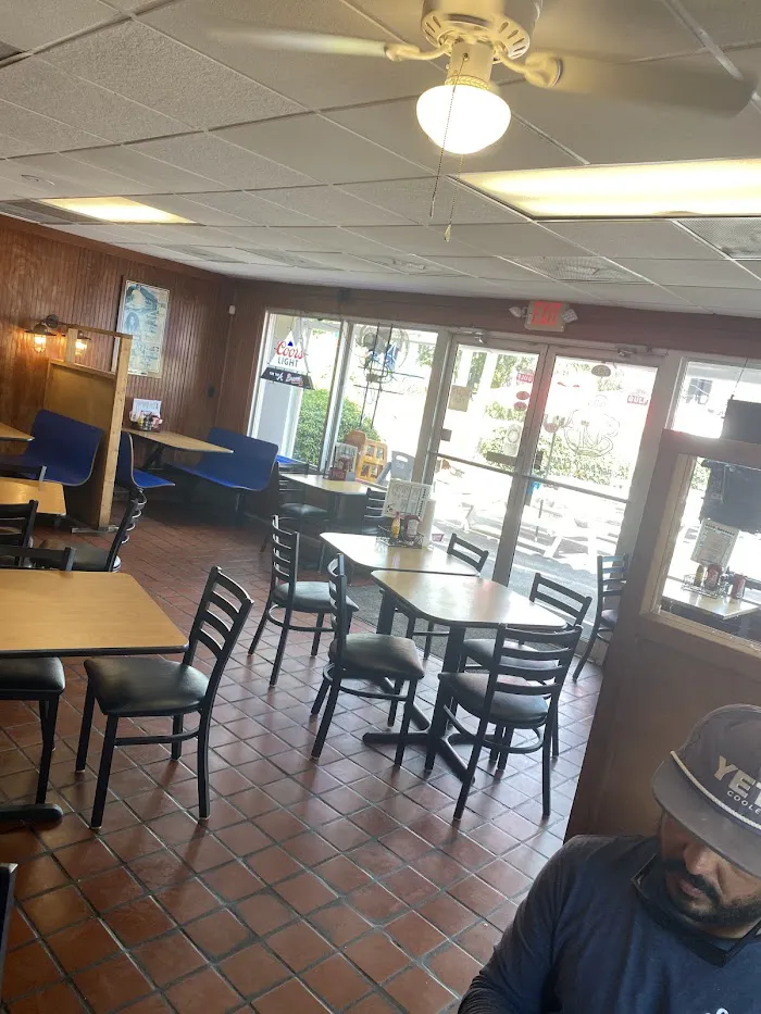 King Neptune's Seafood Restaurant 4