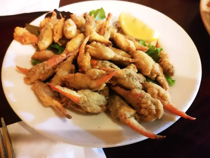 Wolf Bay Restaurant at Foley 6