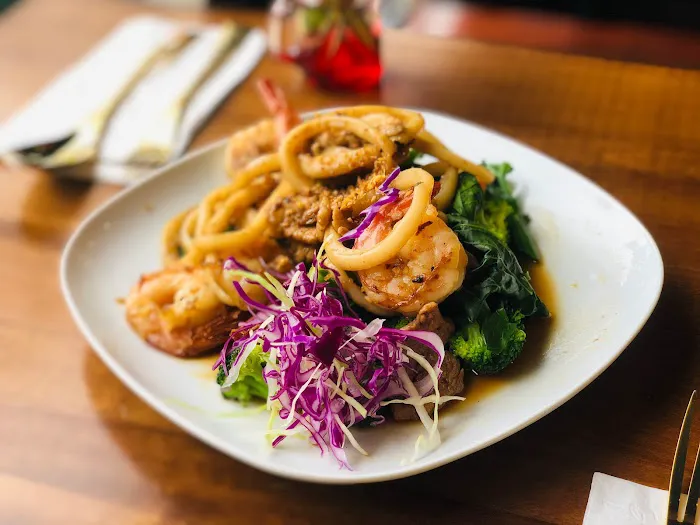 Tonnam Thai Kitchen 4