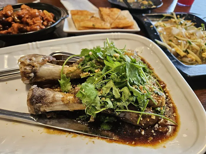 Lily's Chinese Food 7