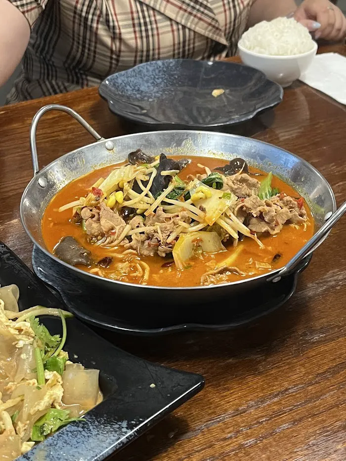 Lily's Chinese Food 9