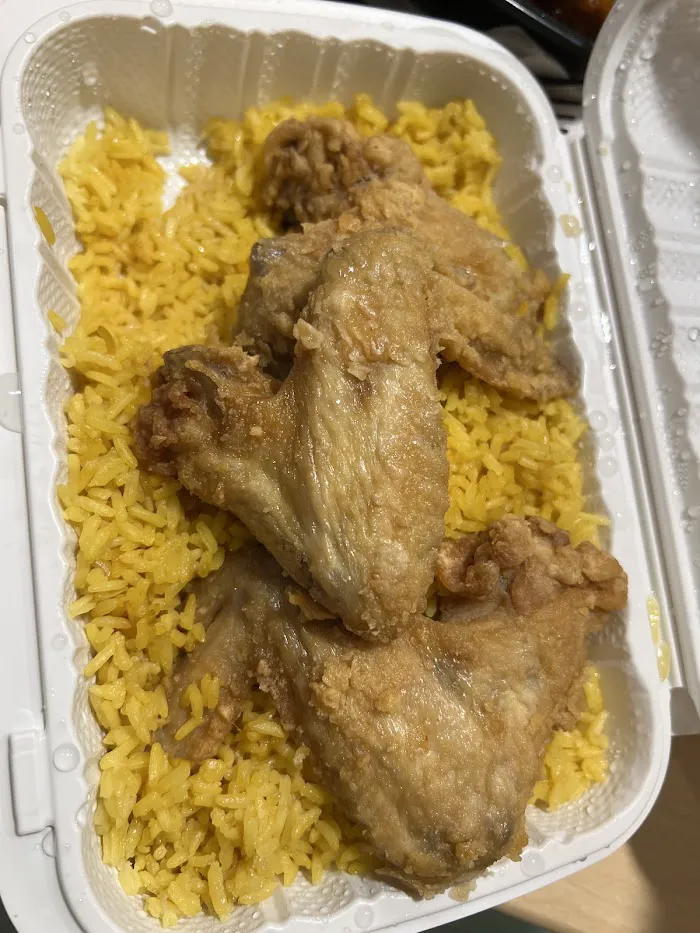 How How Kitchen 4