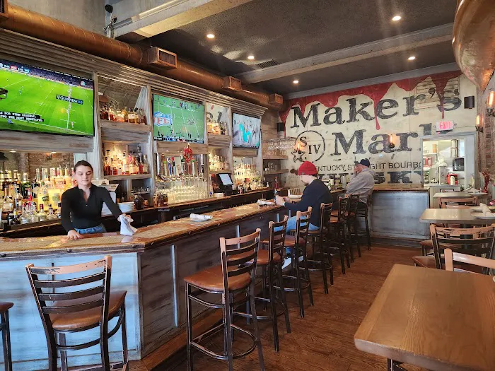 Sitting Duck Tavern 9