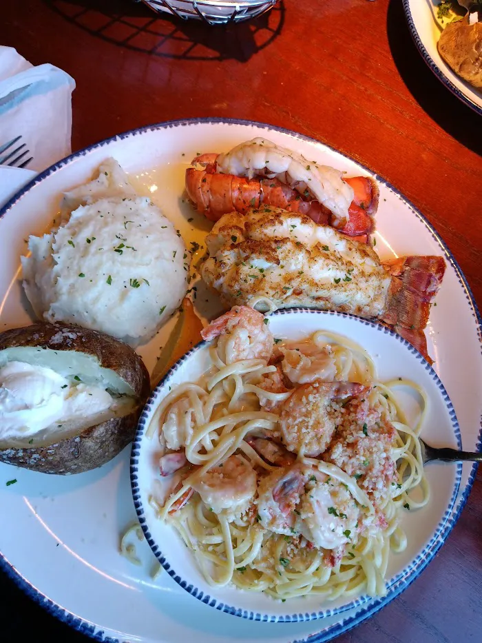 Red Lobster 9
