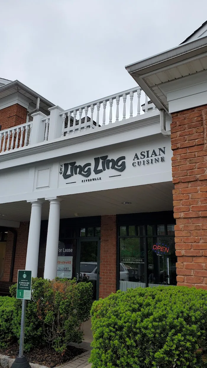 New Ling Ling Asian Cuisine Riverwalk 8