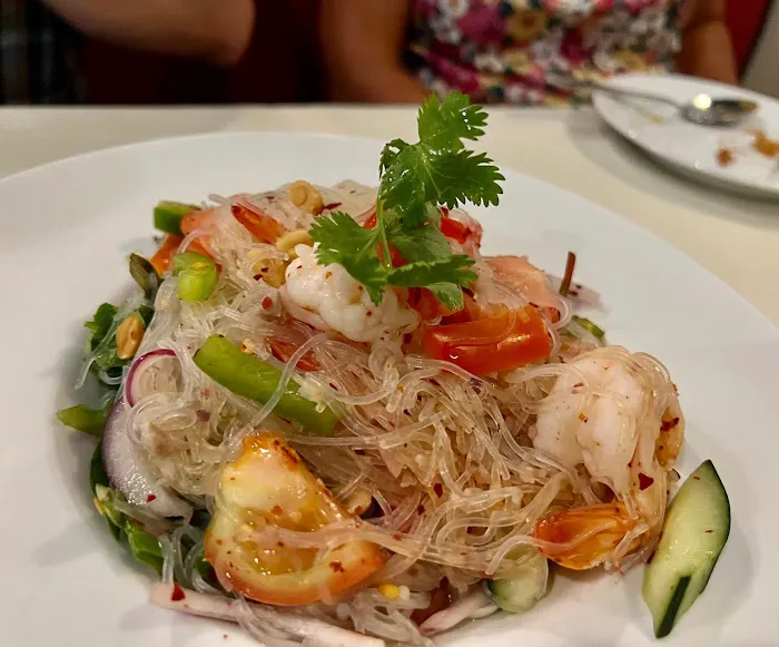 Ricky’s Thai 4