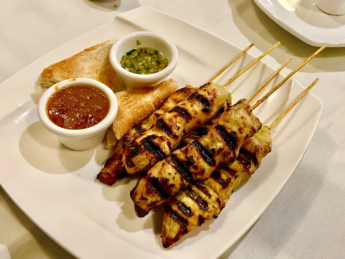 Ricky’s Thai 10