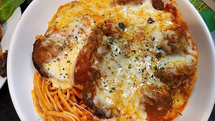 Brother Bruno's Pizzeria & Restaurant 3
