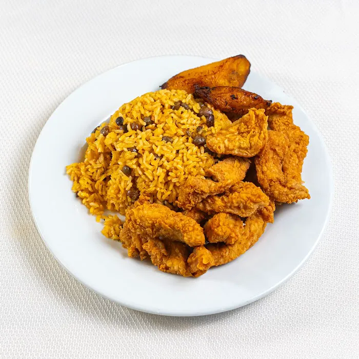 Los Mocanos Restaurant 8