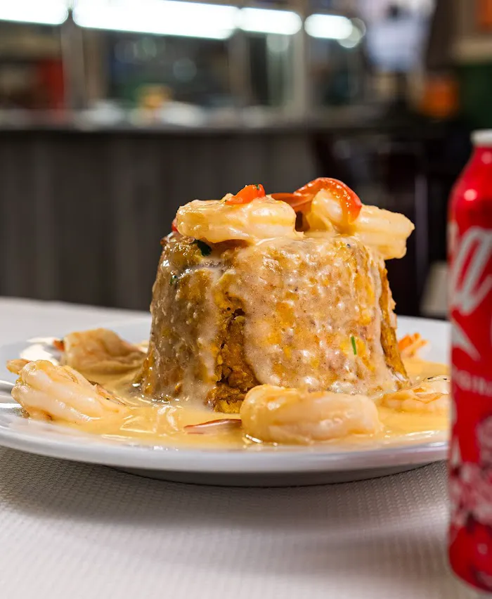 Los Mocanos Restaurant 1