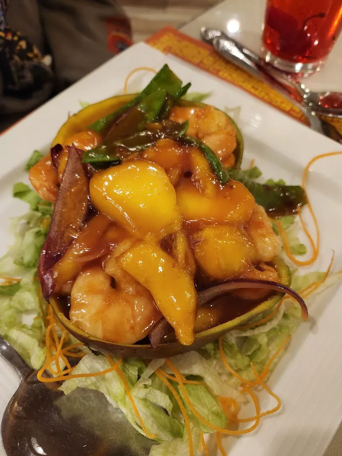Daxxon Chinese Restaurant 6
