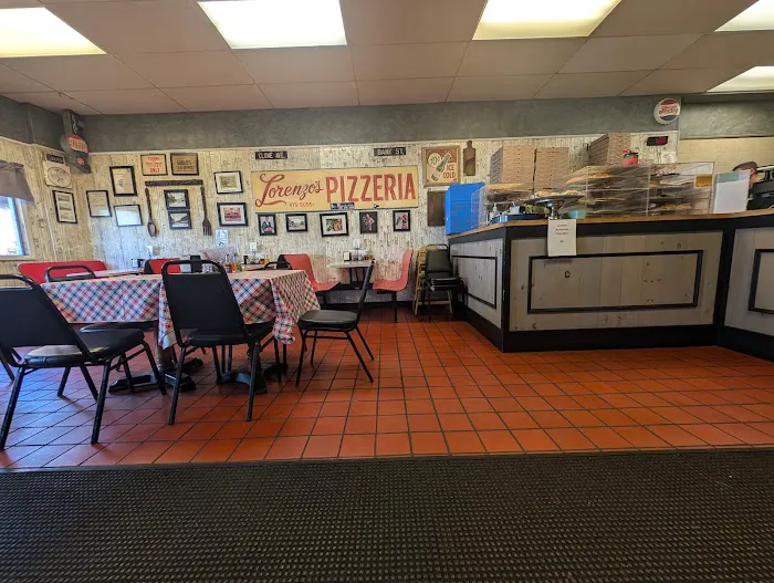 Lorenzo's Pizzeria & Restaurant 2