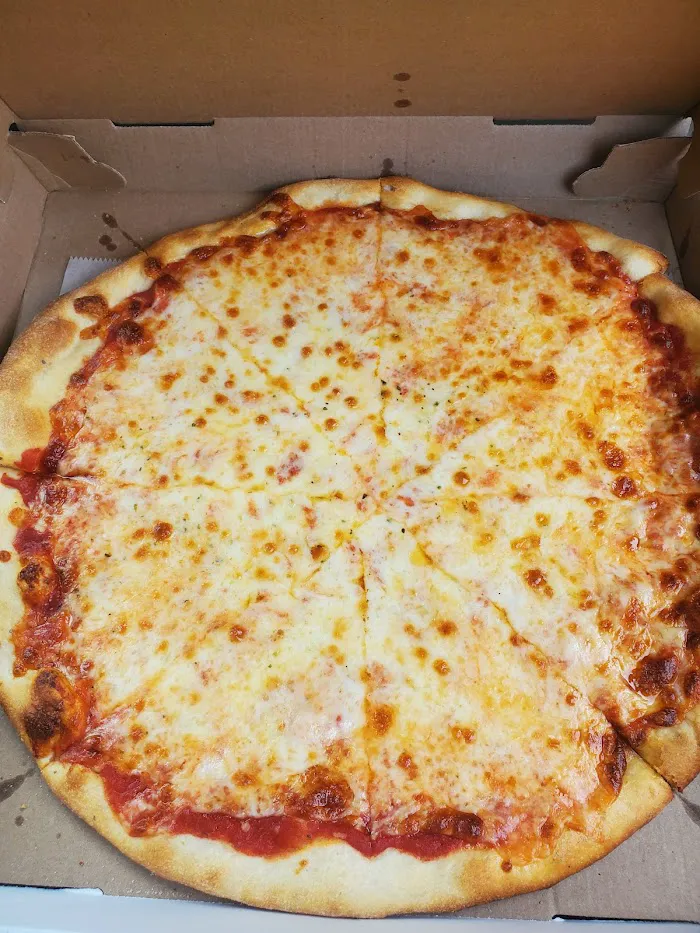 Lorenzo's Pizzeria & Restaurant 3