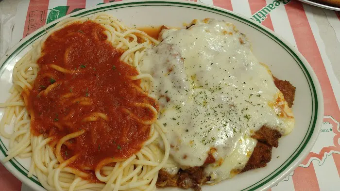 Lorenzo's Pizzeria & Restaurant 8