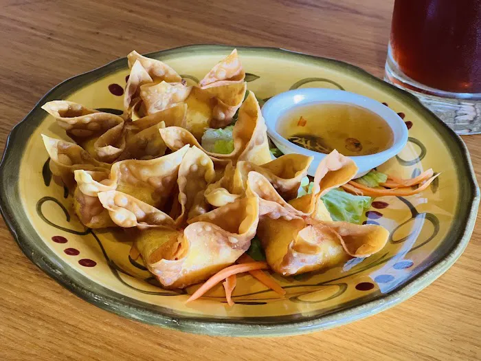 Maliwans Thai Kitchen 3