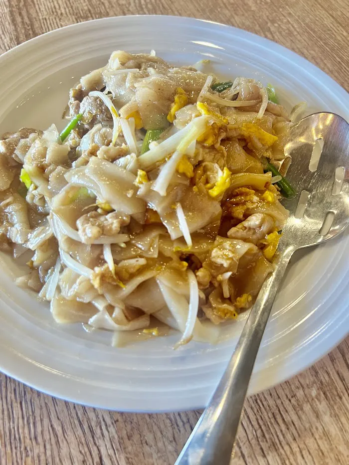 Maliwans Thai Kitchen 6